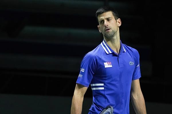 依赖于他的 依赖于他的